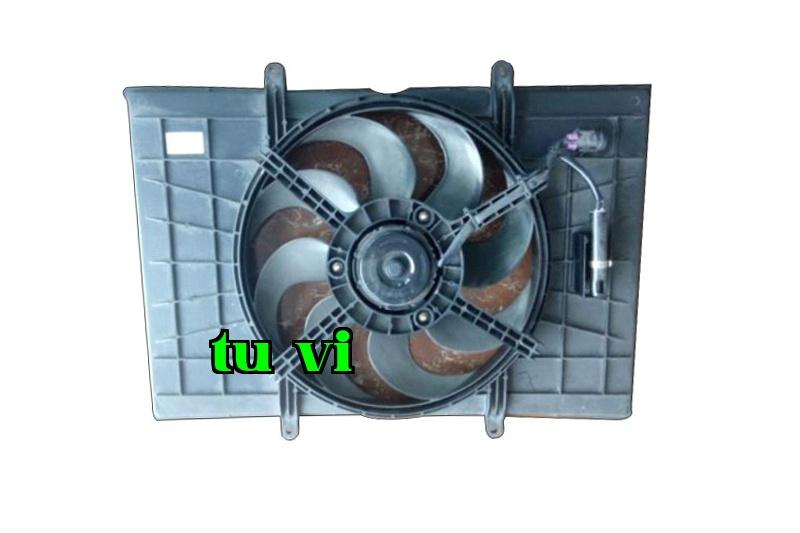 Quạt điều hòa xe Wuling Rongguang S
